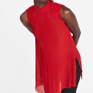 Sleeveless Pleated Top with Back Bow